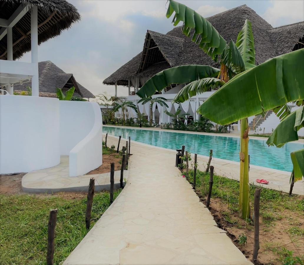 Nyota 11 - Jua Resort Ватаму Екстер'єр фото